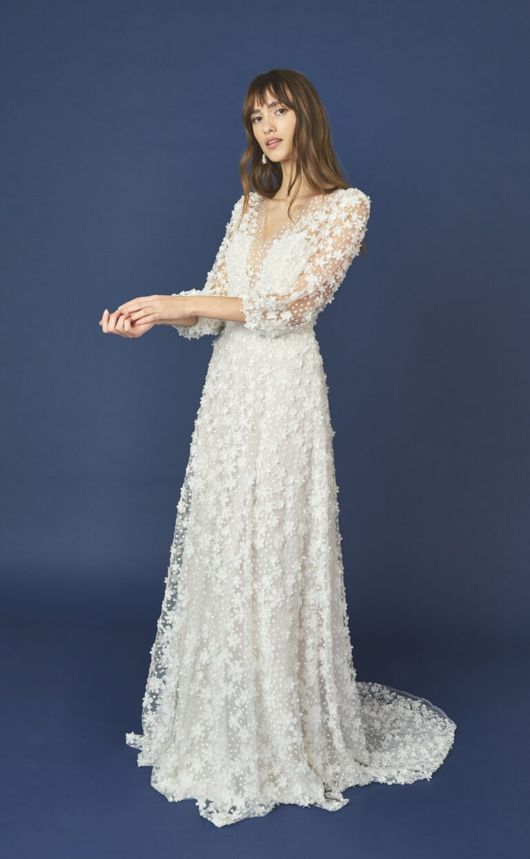 Romantic Wedding Dress: Style Million Flowers Dots