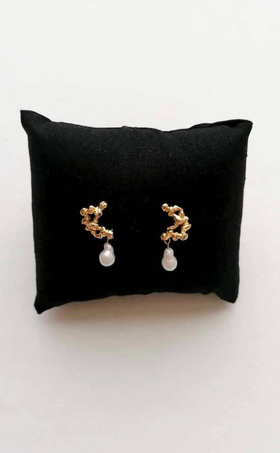 kisui Berlin Brautschmuck Bridalearrings Pearl Perle gold modern fein zart